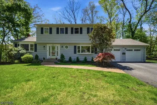 21 Robin Hood Rd, Parsippany-Troy Hills Twp., NJ 07950