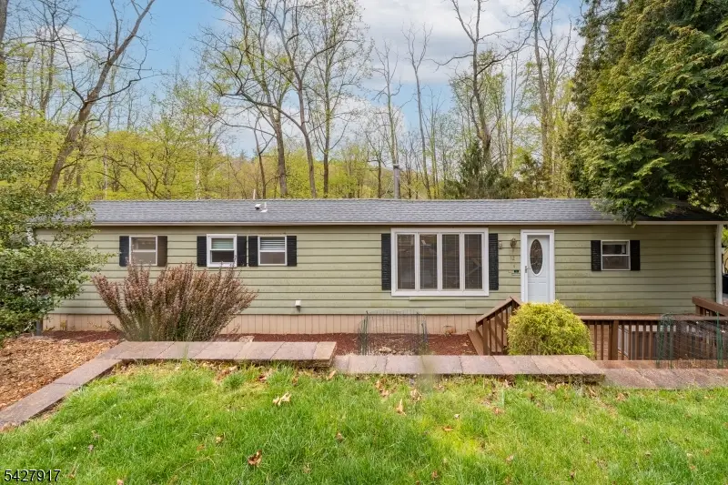 12 Timbercroft Rd, High Bridge, NJ 08829 - #2