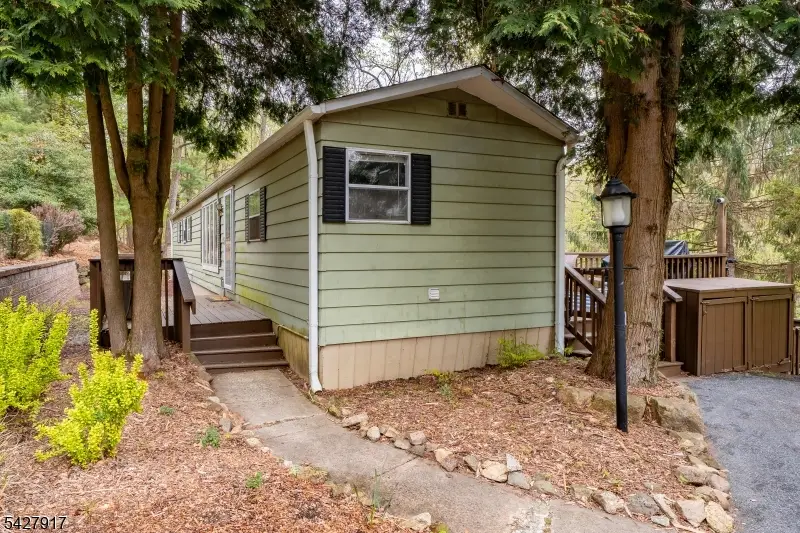 12 Timbercroft Rd, High Bridge, NJ 08829 - #3