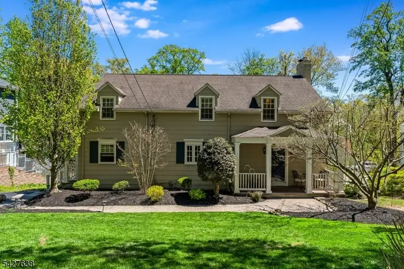 364 Dogwood Way, Mountainside, NJ 07092 - #1