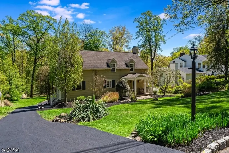 364 Dogwood Way, Mountainside, NJ 07092 - #2