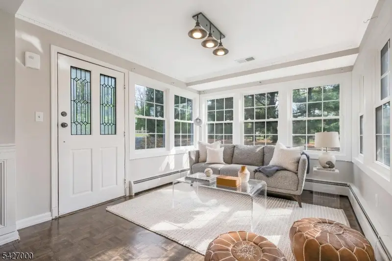 54 Academy Ln, Chester, NJ 07930 - #3