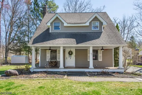 63 Ramapo Rd, West Milford Twp., NJ 07421