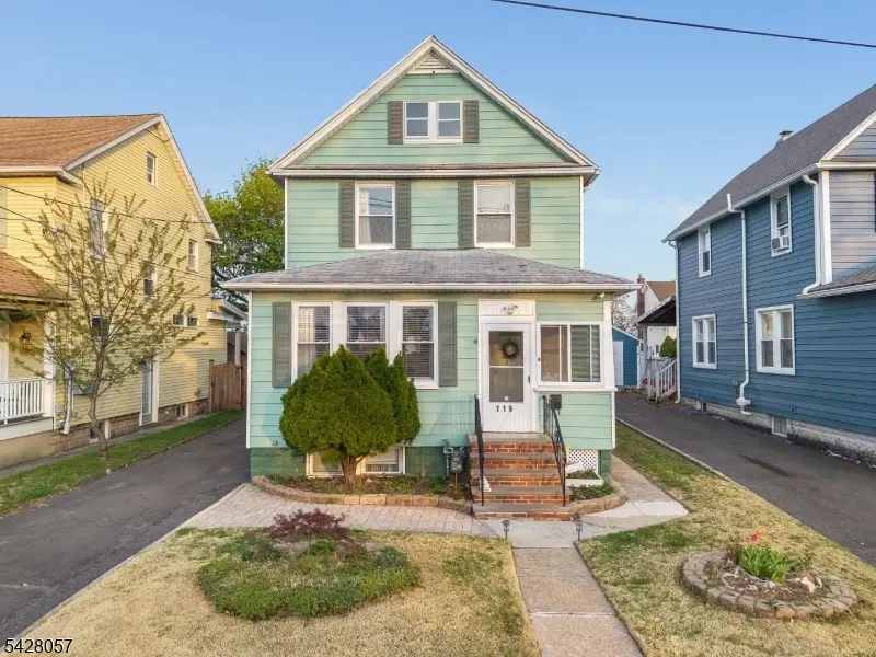 119 Edgewood Rd, Linden, NJ 07036 - #1