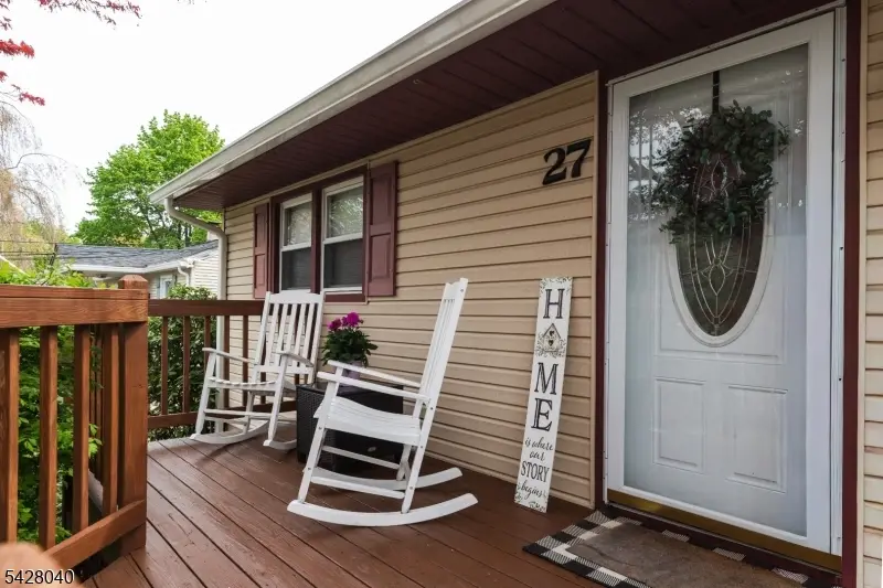 27 E Shore Trl, Hardyston, NJ 07460 - #3