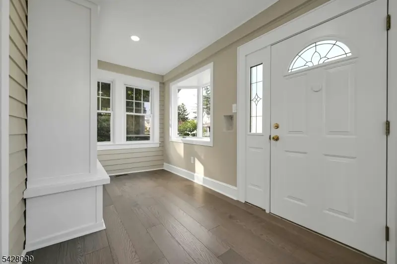 25 Marinus St, Rochelle Park, NJ 07662 - #2