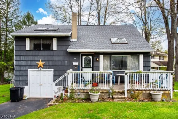 32 Madison Dr, Ogdensburg Boro, NJ 07439