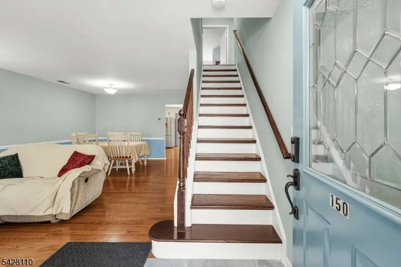 150 Nantwich Ct, Franklin, NJ 08873 - #3