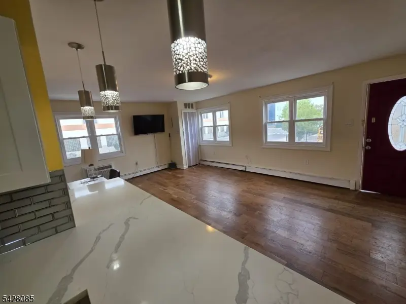 583 Main St #9, Paterson, NJ 07503 - #3