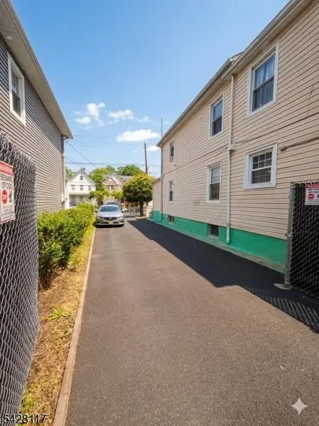 627 W 3rd, Plainfield, NJ 07060 - #2