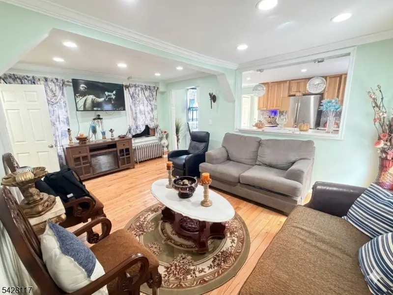 627 W 3rd, Plainfield, NJ 07060 - #3