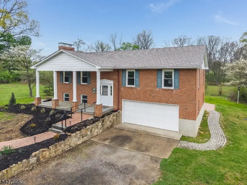 34 Berk Ln, Lebanon, NJ 08826 - #1