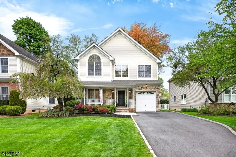 506 Codding Rd, Westfield, NJ 07090 - #1