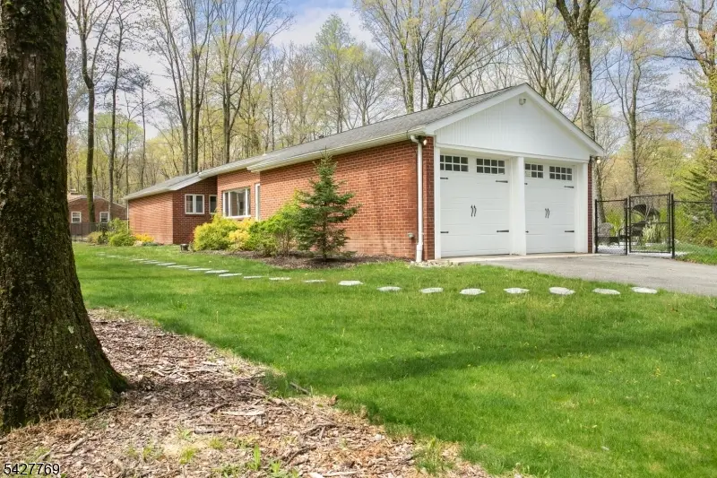 2 Puddingstone Rd, Parsippany Troy Hills, NJ 07054 - #2