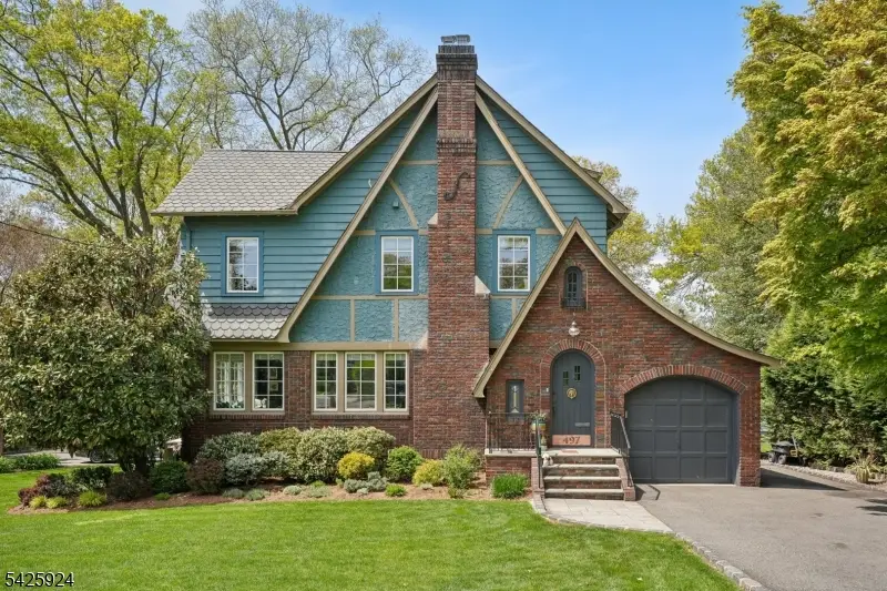 497 Prospect St, Maplewood, NJ 07040 - #2
