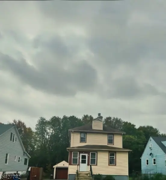 93 Raymond Ave, Plainfield City, NJ 07062
