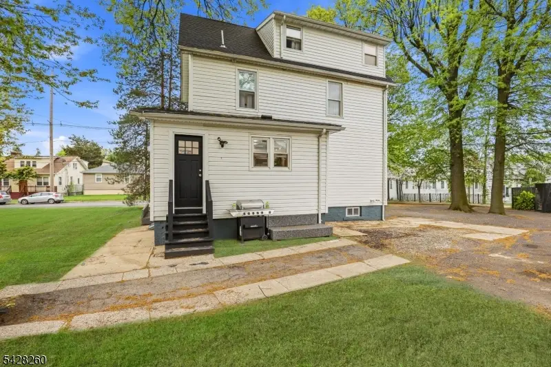 596 Belleville Ave, Belleville, NJ 07109 - #3