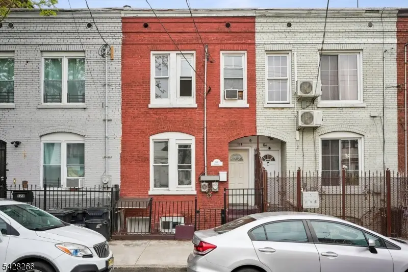124 Highland Ave, Newark, NJ 07104 - #2