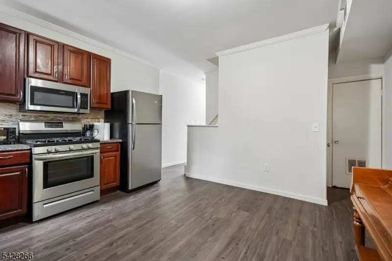 124 Highland Ave, Newark, NJ 07104 - #3