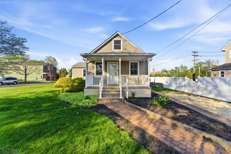 12 Driscoll St, Manville, NJ 08835 - #2