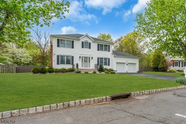 617 Van Liew Ct, Hillsborough Twp., NJ 08844