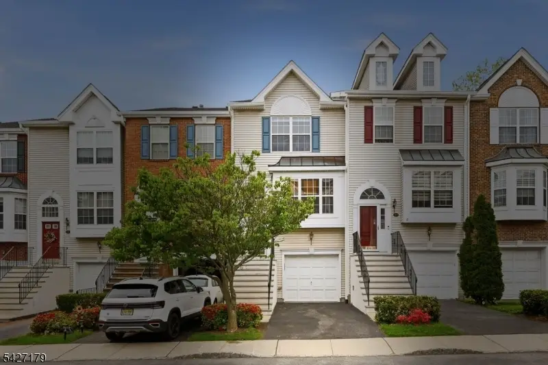 214 Swathmore Dr, Nutley, NJ 07110 - #2