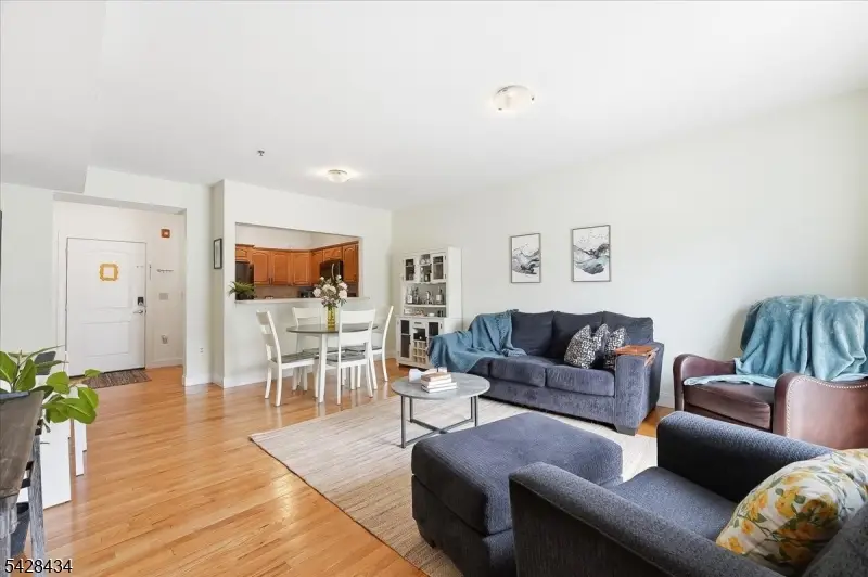 902 N 5th St #207, Newark, NJ 07107 - #3