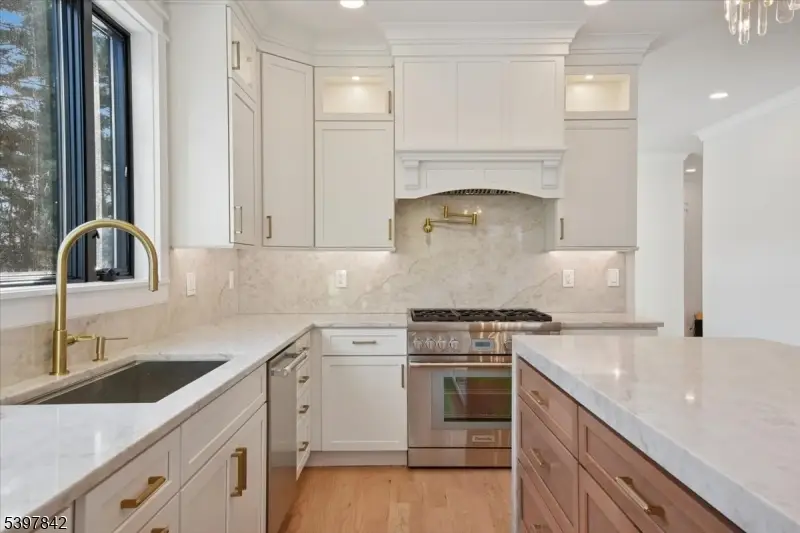 32 Felch Rd, Florham Park, NJ 07932 - #3