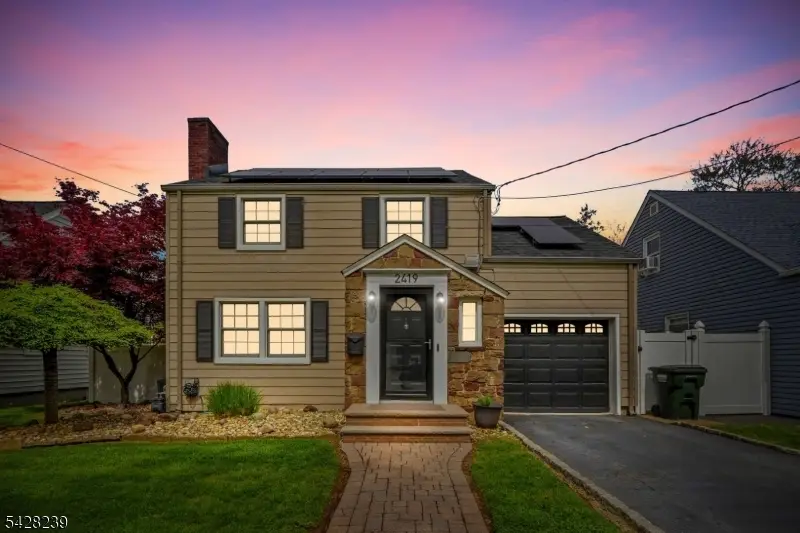 2419 Mountain Ave, Scotch Plains, NJ 07076 - #2