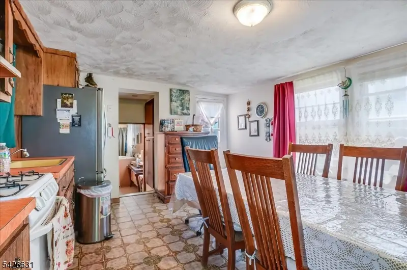 43 Maitland Pl, Garfield, NJ 07026 - #3