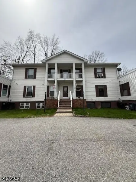 355 F Lake Shore South #F, Montague Twp., NJ 07827