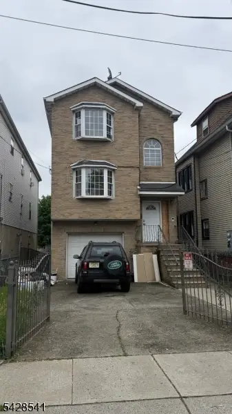 94 Osborne Ter, Newark, NJ 07108 - #1