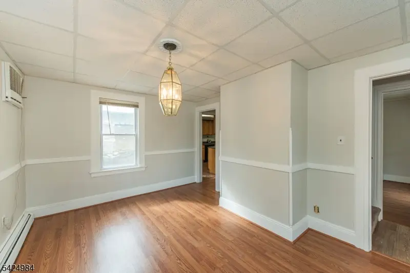 163 Valley St, Belleville, NJ 07109 - #3