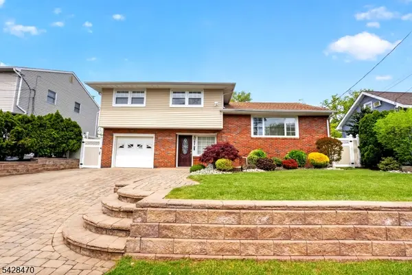 579 Grove St, Rahway City, NJ 07065
