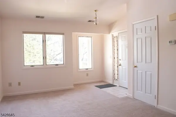 44 Westchester Ter, Clinton Twp., NJ 08801