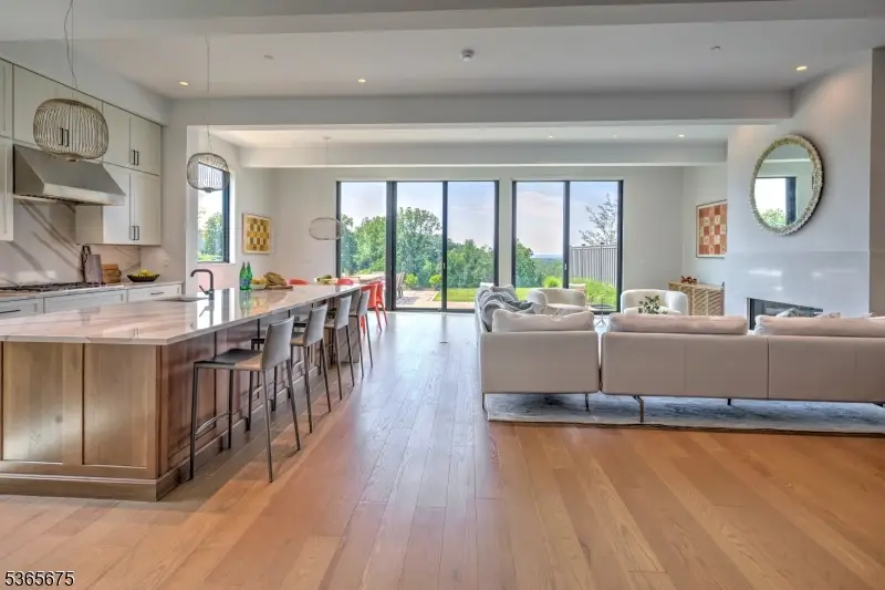 51 Abby Rd, Peapack And Gladstone, NJ 07977 - #2