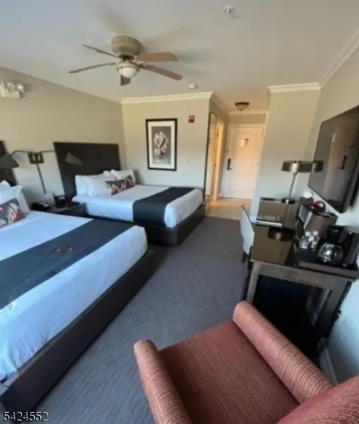 2 Chamonix Dr #413, Vernon Center, NJ 07462 - #3