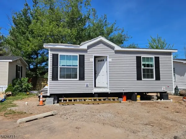 416 Kenbury Road, Branchburg Twp., NJ 08876