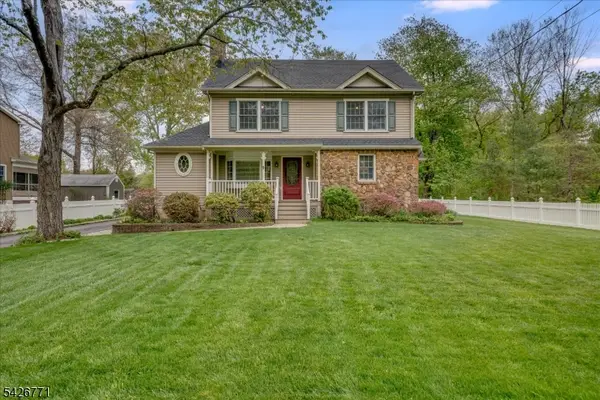 315 Morristown Rd, Long Hill Twp., NJ 07933