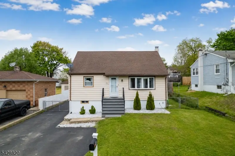 13 Kovach St, Franklin, NJ 07416 - #1