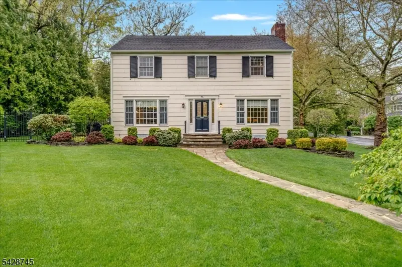 36 Cambridge Drive, Short Hills, NJ 07078 - #1