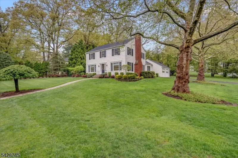 36 Cambridge Drive, Short Hills, NJ 07078 - #2