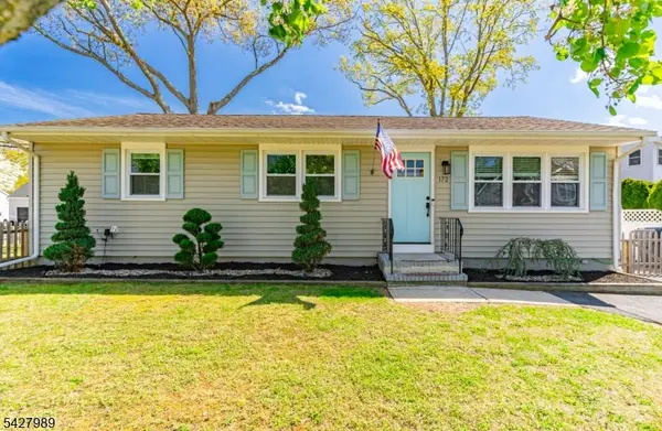 172 Riviera Dr, Brick Twp., NJ 08724