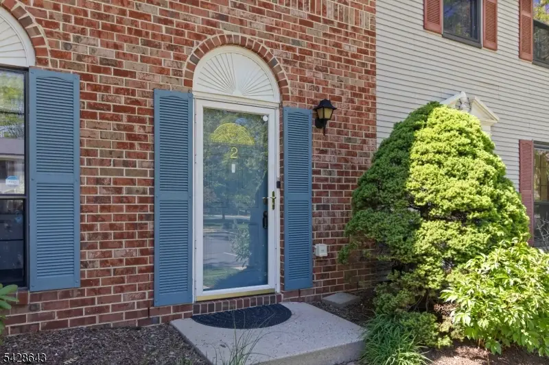 2 Daniel Dr, Franklin Park, NJ 08823 - #3