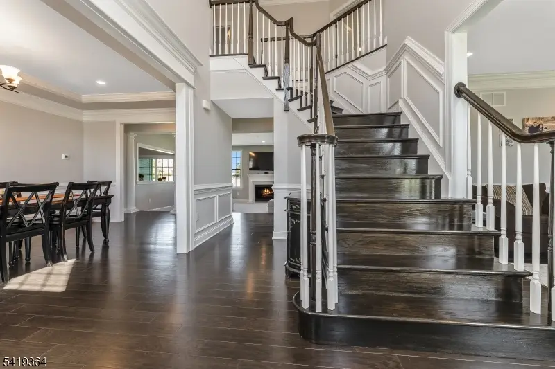 1 Belmont Ct, Pittstown, NJ 08867 - #3