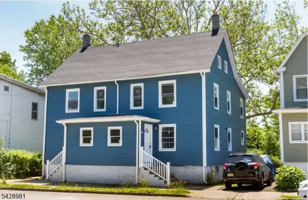 372-374 E Blackwell St, Dover Town, NJ 07801