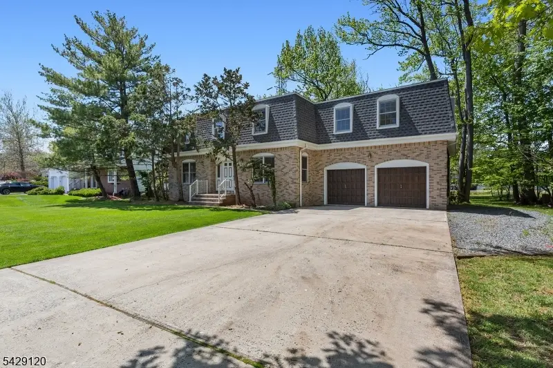 97 Roxy Ave, Edison, NJ 08820 - #2