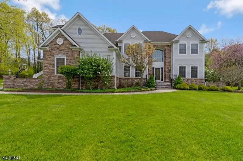 6 Perin Pl, Succasunna, NJ 07876 - #1