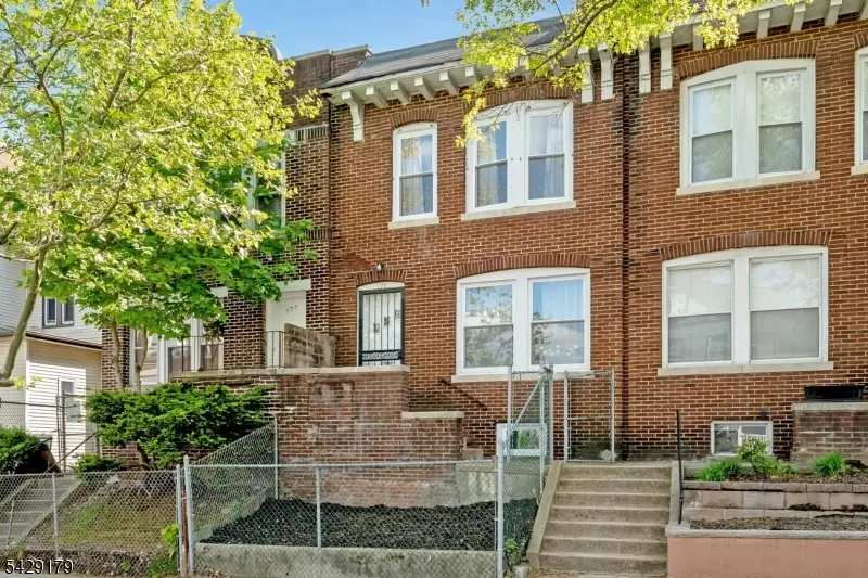 179 William St, East Orange, NJ 07017 - #1