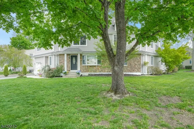 30 Oakley Way, Preakness, NJ 07470 - #1